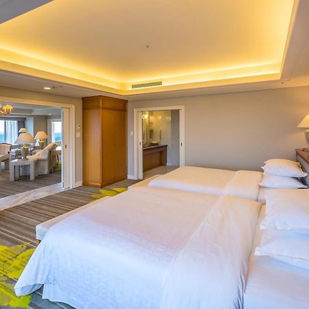 Sheraton Grande Ocean Resort Miyazaki Exterior photo