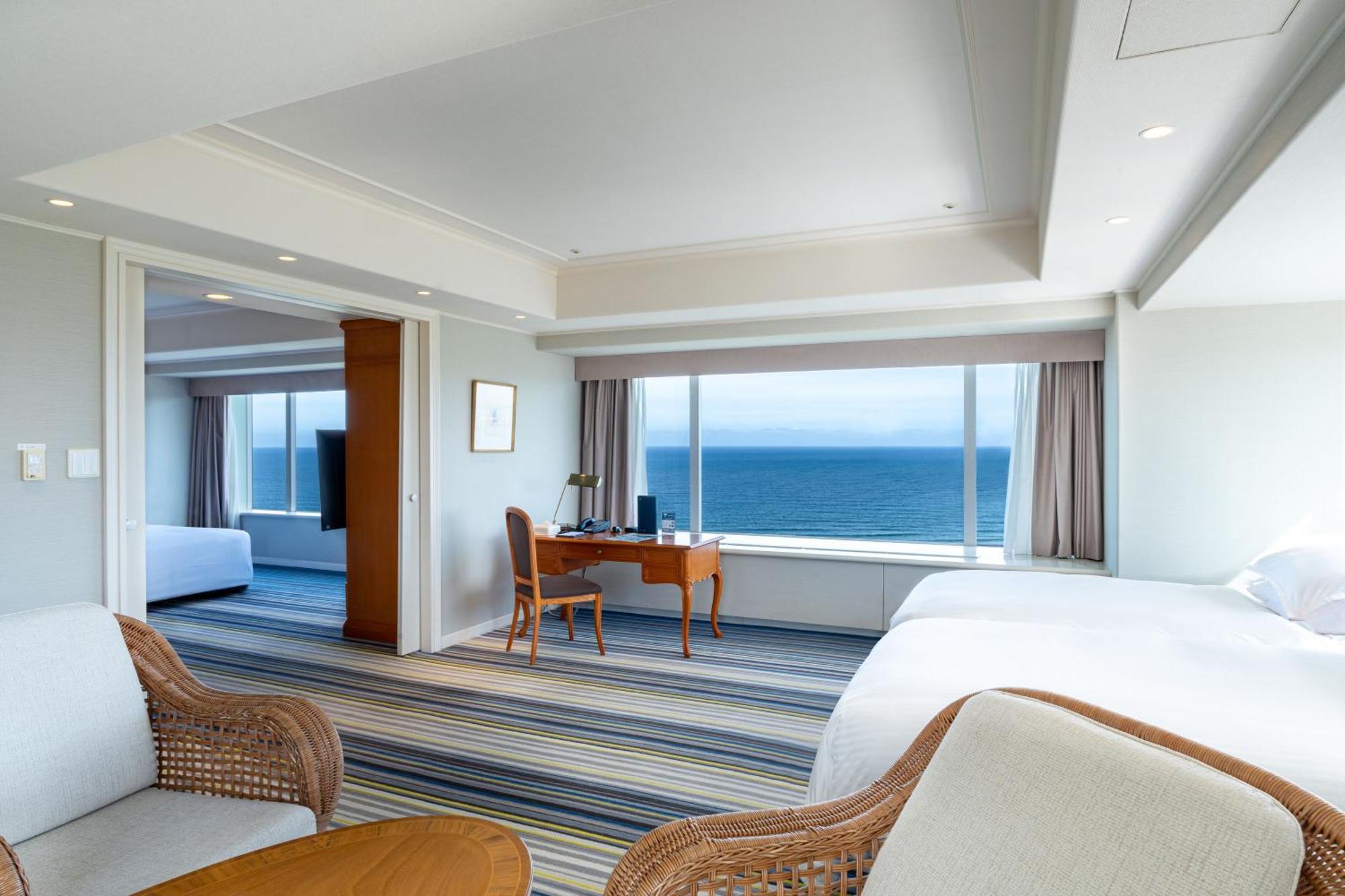 Sheraton Grande Ocean Resort Miyazaki Exterior photo